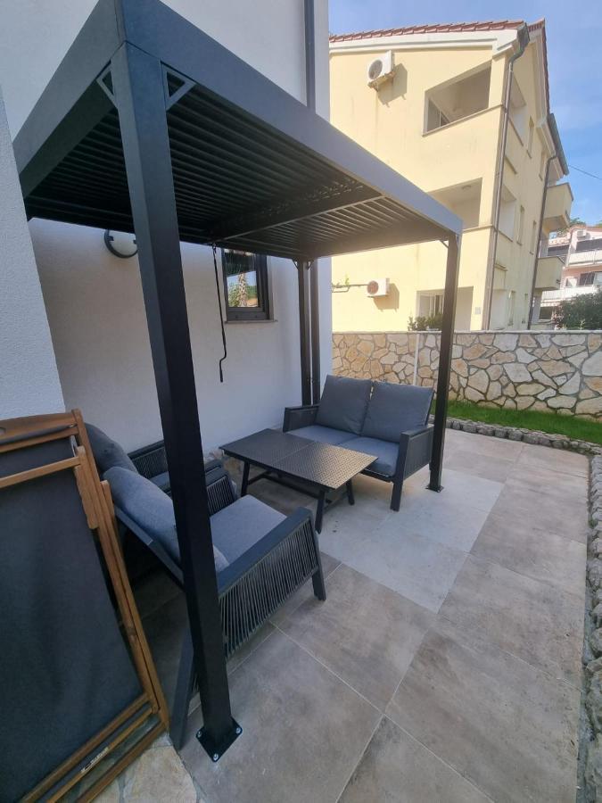 Villa Marta Porat  Exteriör bild