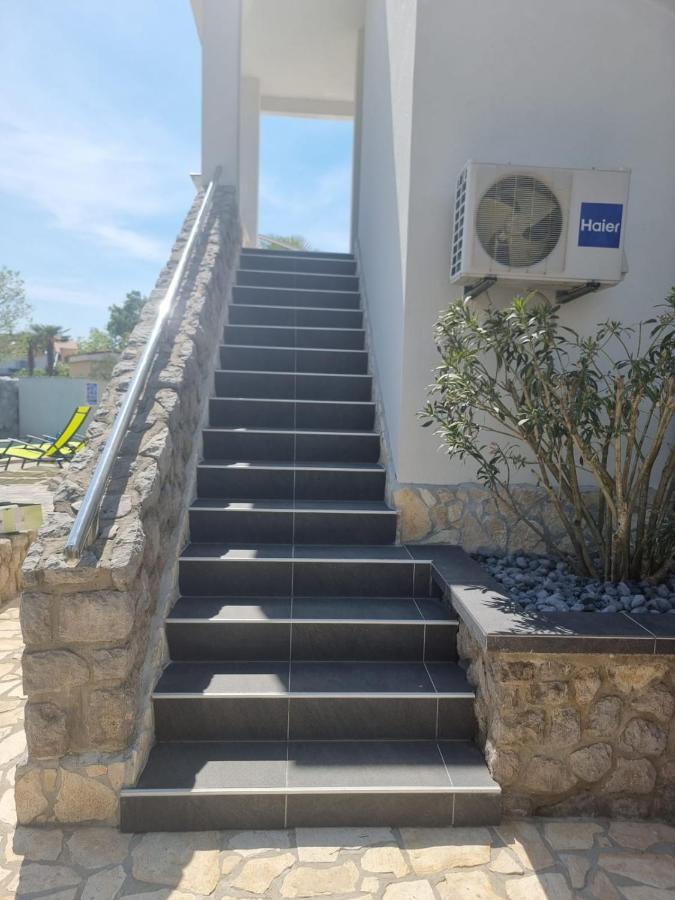 Villa Marta Porat  Exteriör bild