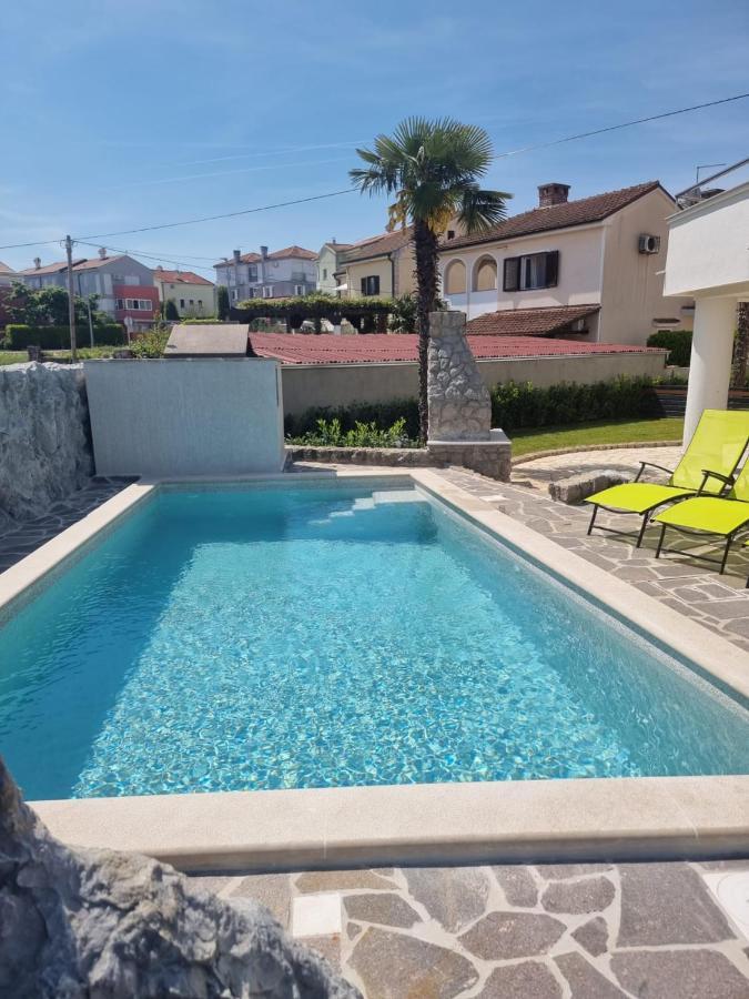 Villa Marta Porat  Exteriör bild